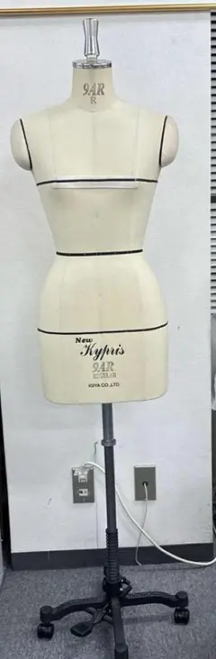 New Kypris 女性用マネキン