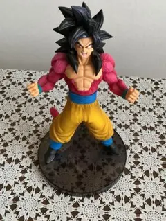 メルカリ市限定価格！ドラゴンボール GT孫悟空 スーパーサイヤ人4 フィギュア