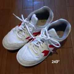 値下げ　体育館シューズ　V tec