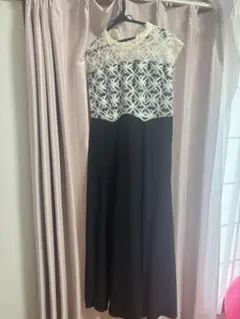 ノースリーブロングワンピース 花模様