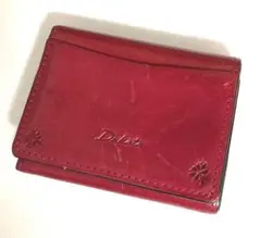597xN9テ美品 ダコタ バンビーナ 小銭入れ付き三つ折り財布 チェリーピンク