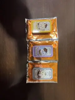 ココス　ちいかわコラボ　缶ケース