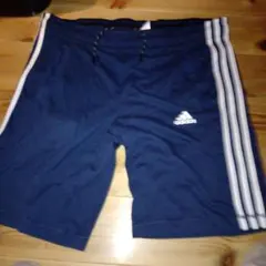 adidas ネイビー ショートパンツ Mサイズ