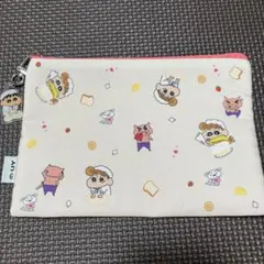 しんちゃん キャラクター ポーチ 韓国