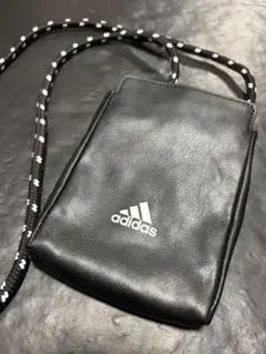 adidas スマホショルダーバッグ 黒