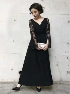 Ameri VINTAGE LACE SLEEVE REFINED DRESS