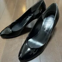 銀座かねまつ　黒　エナメル　ハイヒール