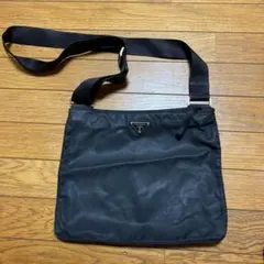 PRADA ナイロンショルダーバッグ ブラック