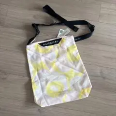 新品タグ付き⭐︎マリメッコボディバッグ