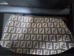 FENDI ズッカ柄 ポーチ ブラウンのサムネイル
