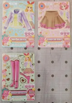アイカツカード リボン柄ボレロトップス イレギュラープリーツスカート 星宮いちご