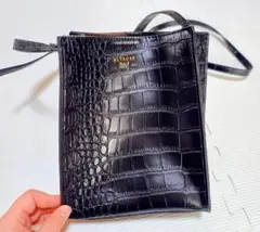 ALTROSE　クロコダイル風　黒　ショルダーバッグ