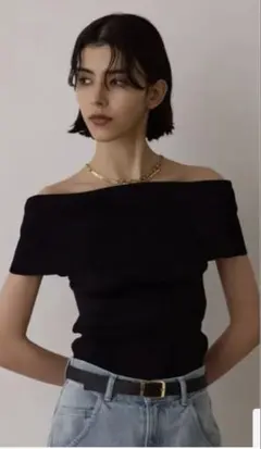 【美品】リブ編み オフショルダー トップス