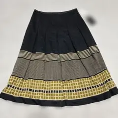 【秋冬】　スカート