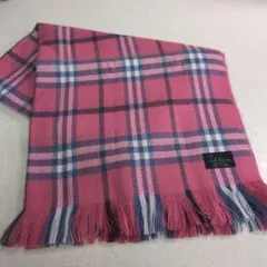 ピンクのチェック柄マフラー 新品未使用