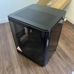 JONSBO TK-1 ピラーレスPCケース