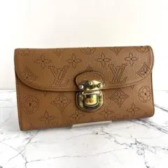 極美品！ルイヴィトン マヒナ ポルトフォイユ アメリア ブラウン M95996