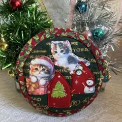 クリスマス2025、猫柄、まんまるポーチ、ハンドメイド