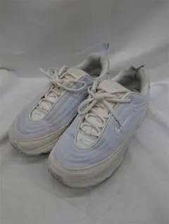 Item thumbnail for item 47ebe4f6-ffd4-4fc8-b602-dc451173c63d