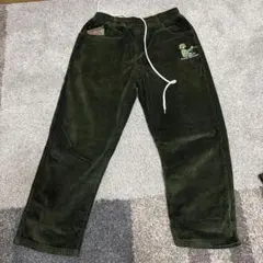 オリーブグリーン コーデュロイパンツ