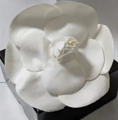 レア☆CHANEL カメリア ブローチ