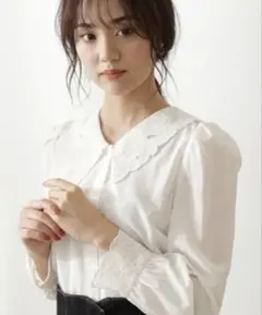 208.プロポーション　エンブロイダリーブラウス