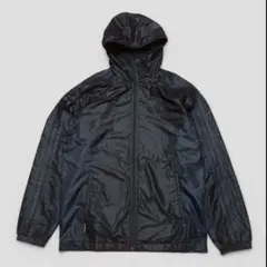 adidasウインドブレーカー