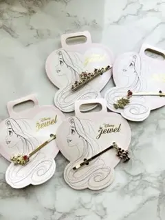 ディズニープリンセス ヘアアクセサリー 4個セット　ヘアピン まとめ売り