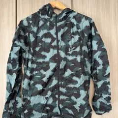 【新品未使用】UnderArmourHeatGear 迷彩柄ウィンドブレーカーM