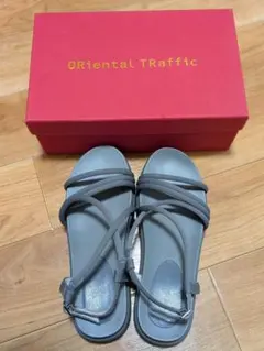 Oriental Traffic グレー サンダル