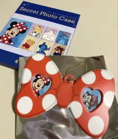 ディズニーストア　シークレットフォトケース ミニー＆フィガロ　ディズニー