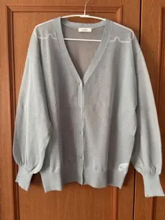 ☆美品☆earth music&ecologyVネック カーディガン