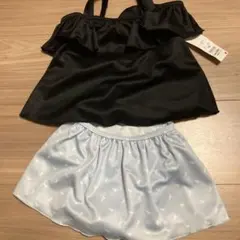 匿名配送　女の子　上下・キッズ水着セット フリル付き 水色・黒100cm