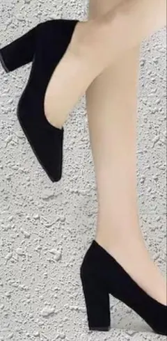 黒 スエード ポインテッドトゥ パンプス　24cm