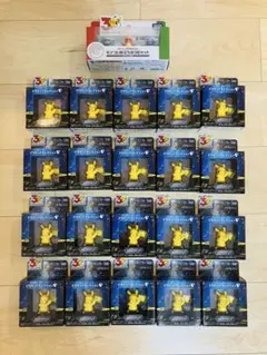 モンコレ　うたうピカチュウ 20個セット　& 旅立ちの3匹セット カントー