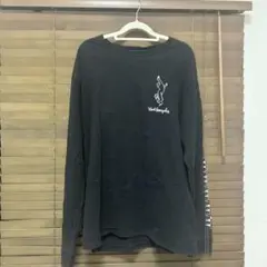 長袖Tシャツ　黒　ロゴ入り