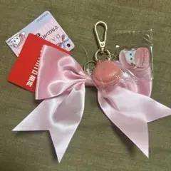 DALLOYAU マカロン付きリボンチャーム ピンクのサムネイル