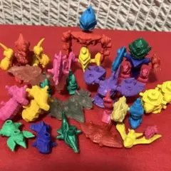 カバヤ 魔獣結合体 バイオパズラー まとめ売り 大量 食玩 レトロ 玩具 NEOのサムネイル