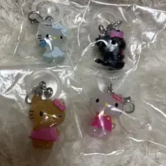 ハローキティ　めじるしアクセサリー　４種セット