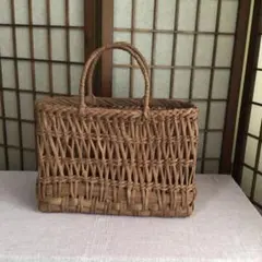 Item thumbnail for item a235f3aa-f080-4ebc-99c6-301ead05e6de