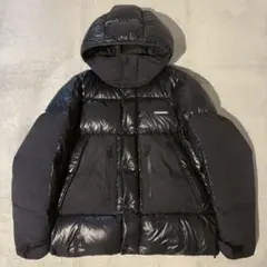 BURBERRY バーバリー ダウンジャケット パーカー 裾ロゴ Mサイズ 黒