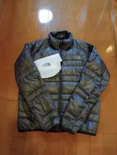 ノースフェイス　ライトヒートジャケット　ダウン　М　ND18174　光沢グレー