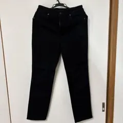 UNIQLO JEANS ブラックデニム ストレート　ストレッチ