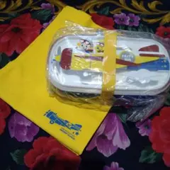 Item thumbnail for item a5125936-f664-430c-a39e-54e28bbbd75c