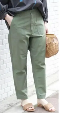 ジャーナルスタンダードレリューム　バックサテンテーパードパンツ　36