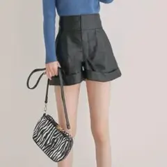 GRL レザー ショートパンツ