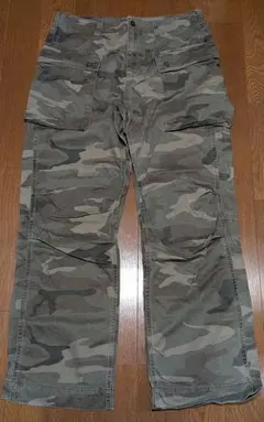 AVIREX(アヴィレックス)迷彩カーゴパンツ XL