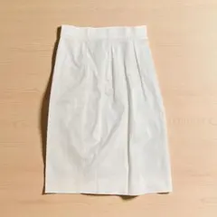 VALENTINO 膝丈　タイト　スカート 白 38サイズ