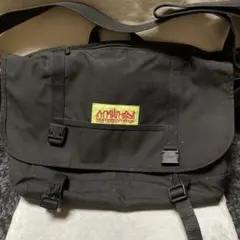 Manhattan Portage メッセンジャーバッグ 黒 イエローラベルのサムネイル