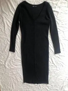 [未使用] Zara ザラ　ニット　Vネック　ロング　ワンピース